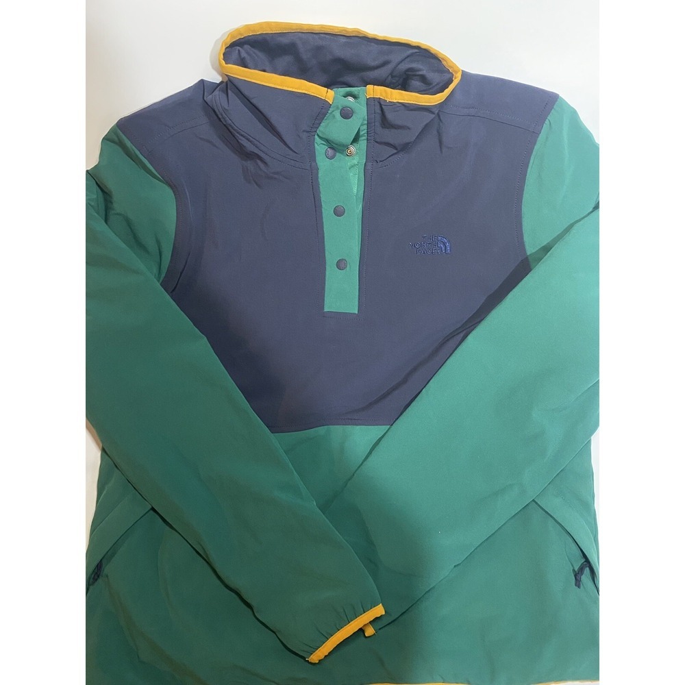 NWOT North Face 1/4 Snap Pullover Runner Jacket Women Large Color Block